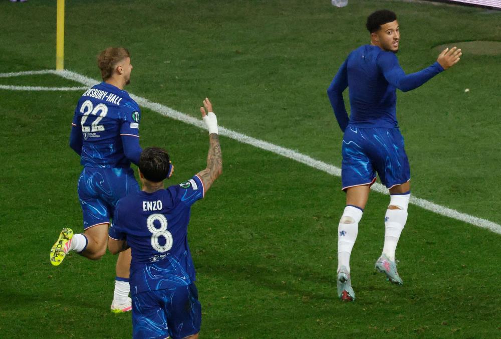 这场比赛的信息量太大了