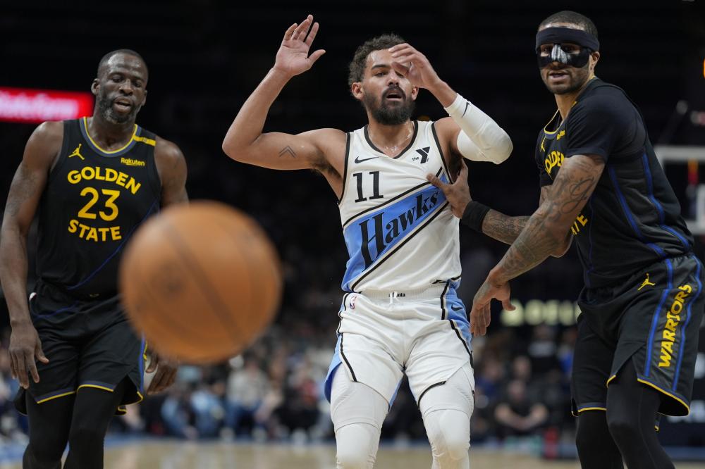 篮球火箭球队连续两场取胜